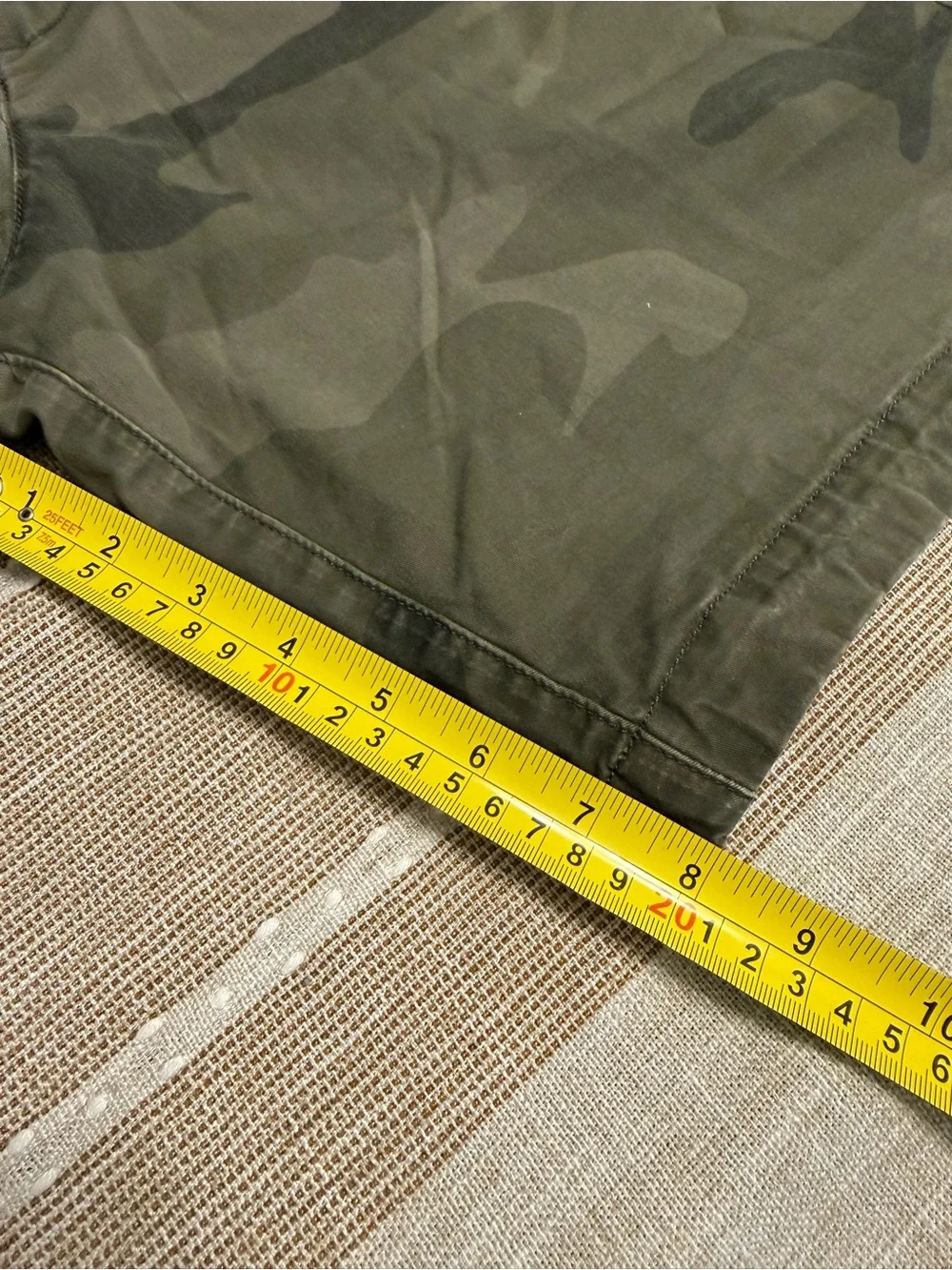 Abercrombie & Fitch relaxed fit
